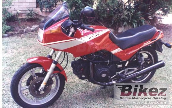 1985 Cagiva 650 Alazzurra photo